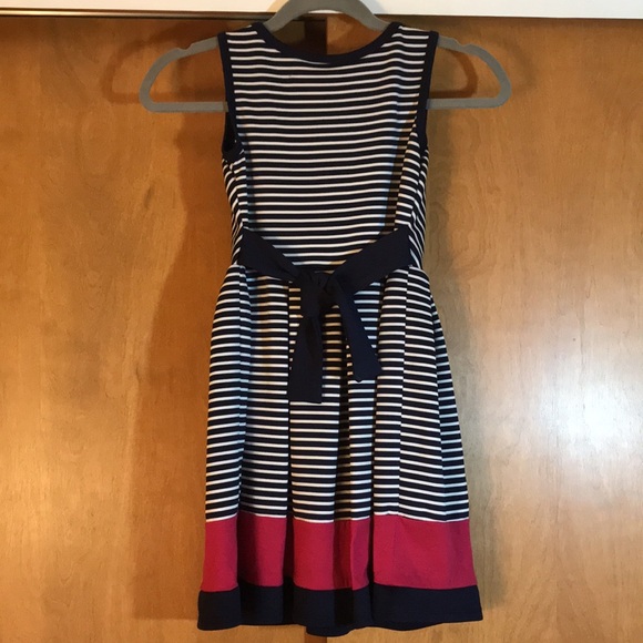 IRIS and IVY girl’s dress navy pink white stripes sleeveless belted size 10 - Picture 2 of 10